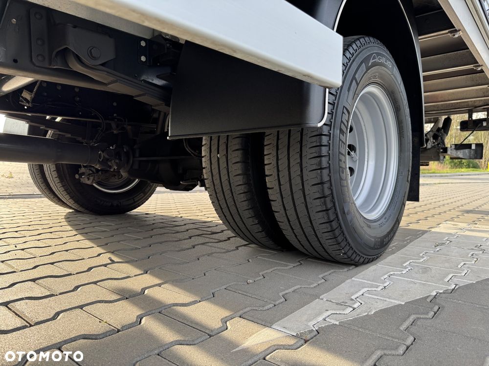 Iveco Daily 2023r Hi-Matic‼️72C18‼️Winda Dhollandia 1000KG // Plandeka 15 Palet 2x Firanka + dach zsuwany + regulacja wysokości ‼️Spanie z tyłu WEJKAMA Wysokość rampowa Full LED Tempomat Salon Polska DMC7200KG Faktura Vat 23% TwinCab - 15