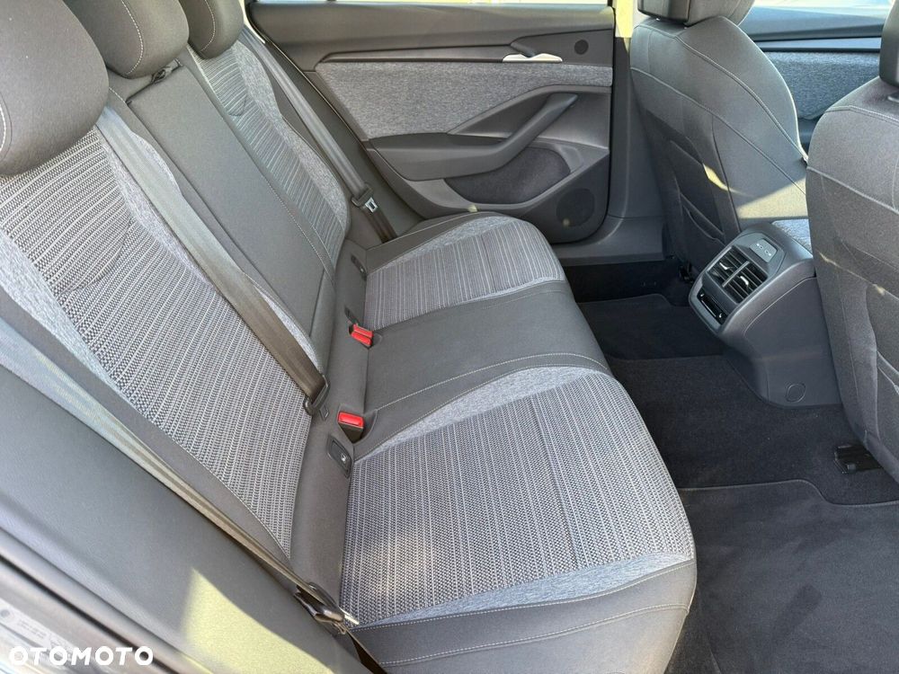 Skoda Superb 2.0 TSI Edition 130 DSG - 27