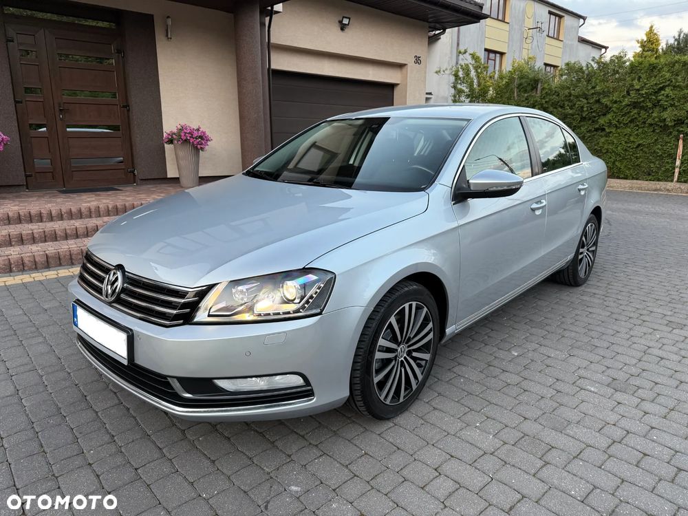 Volkswagen Passat 2.0 TDI Comfortline - 4
