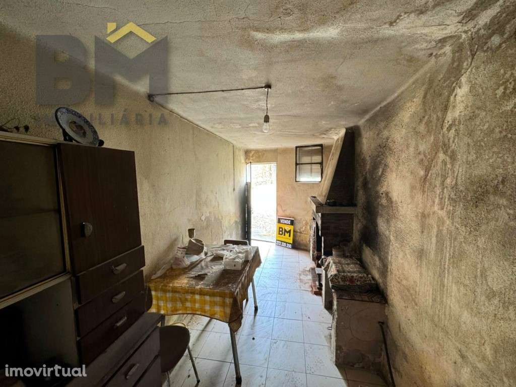 Conjunto de duas moradias para venda em Freixial do Campo! - Grande imagem: 3/20