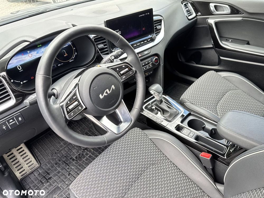 Kia Ceed 1.5 T-GDI L DCT - 16