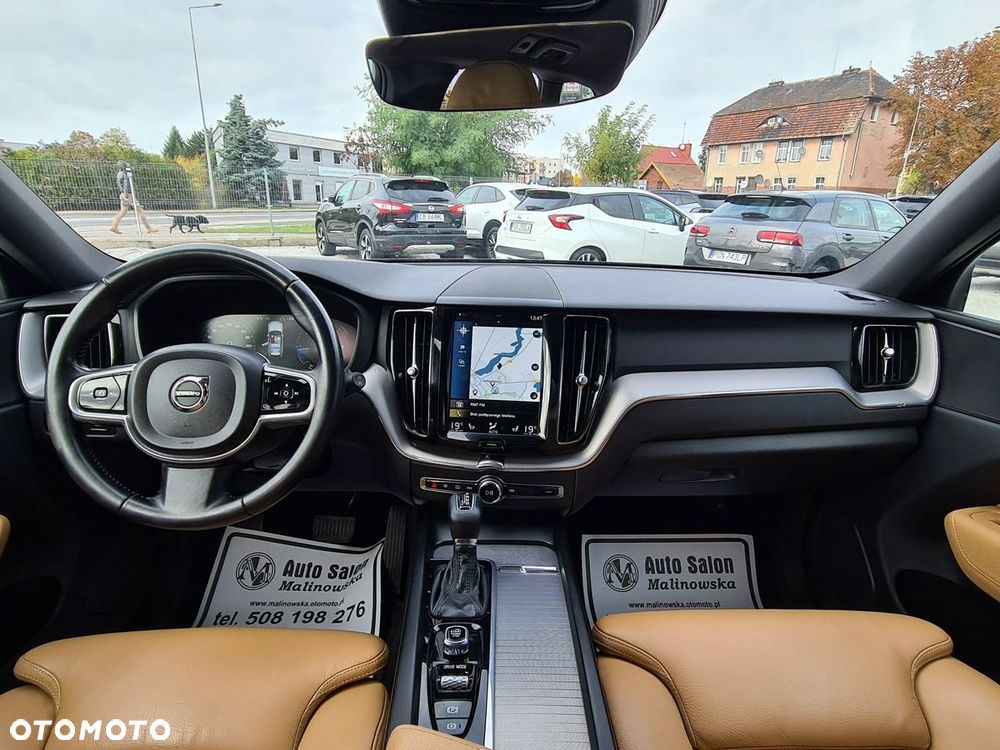 Volvo XC 60 D5 AWD Inscription - 12
