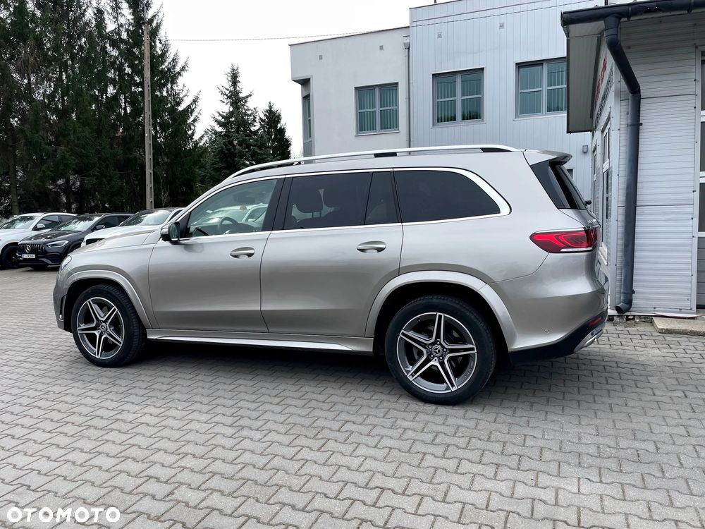 Mercedes-Benz GLS - 15
