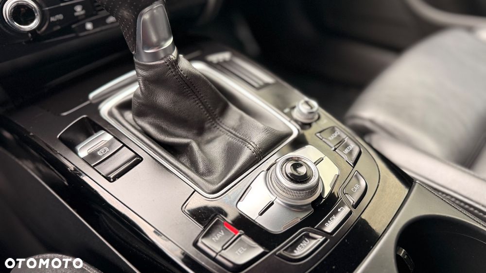 Audi A4 Avant 2.0 TDI DPF S line Sportpaket - 36