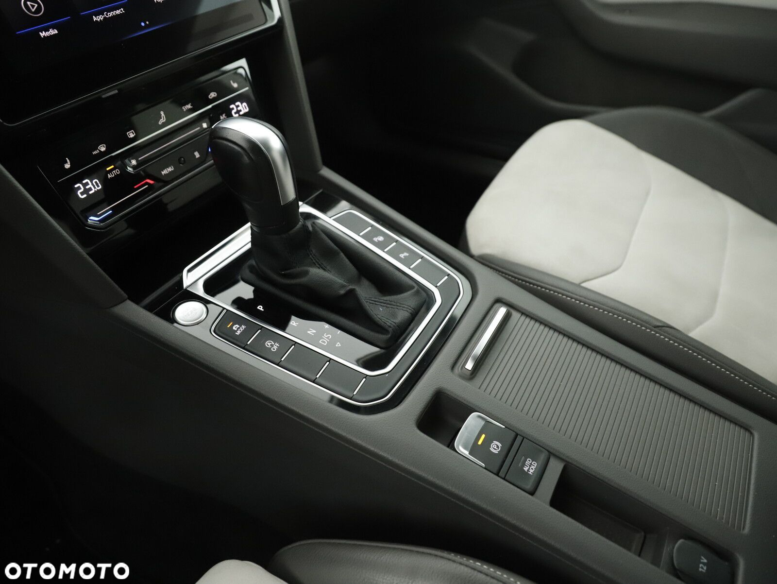 Volkswagen Arteon - 14