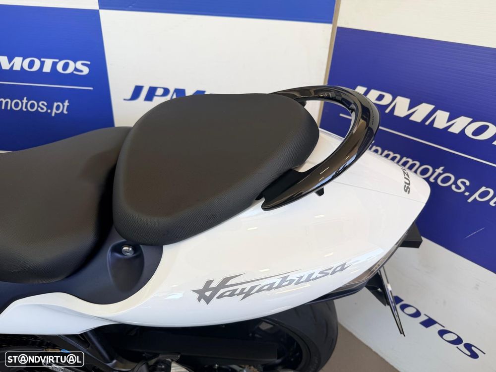 Suzuki Hayabusa GSXR1300 - 8