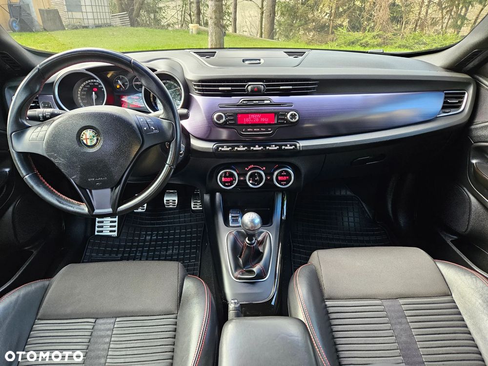 Alfa Romeo Giulietta - 7