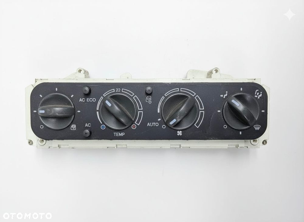 Panel sterowania nawiewem, klimatyzacji Man
