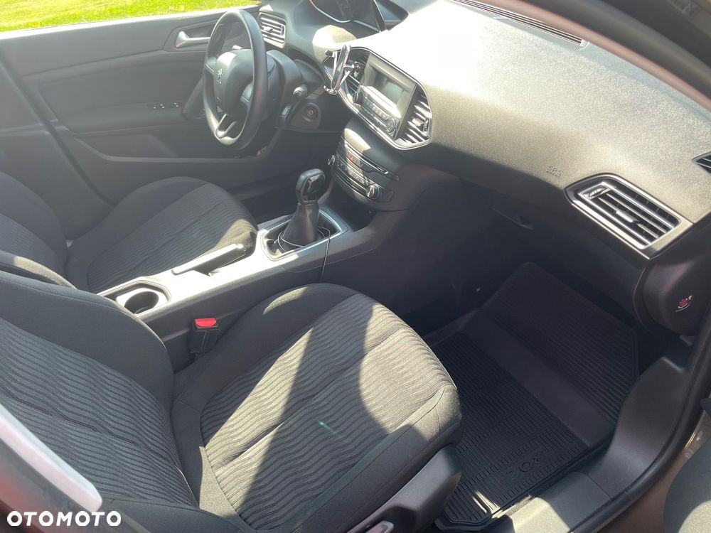 Peugeot 308 1.6 HDi Access - 9