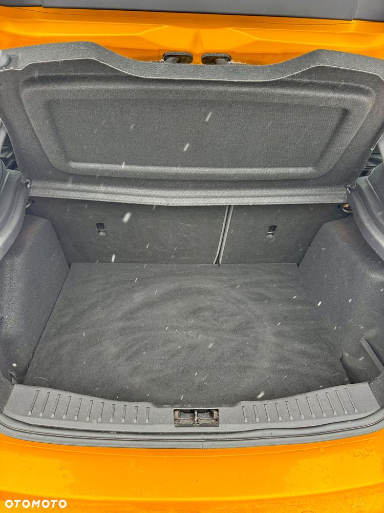 Ford Focus ver-2-0-ecoboost-st - 9