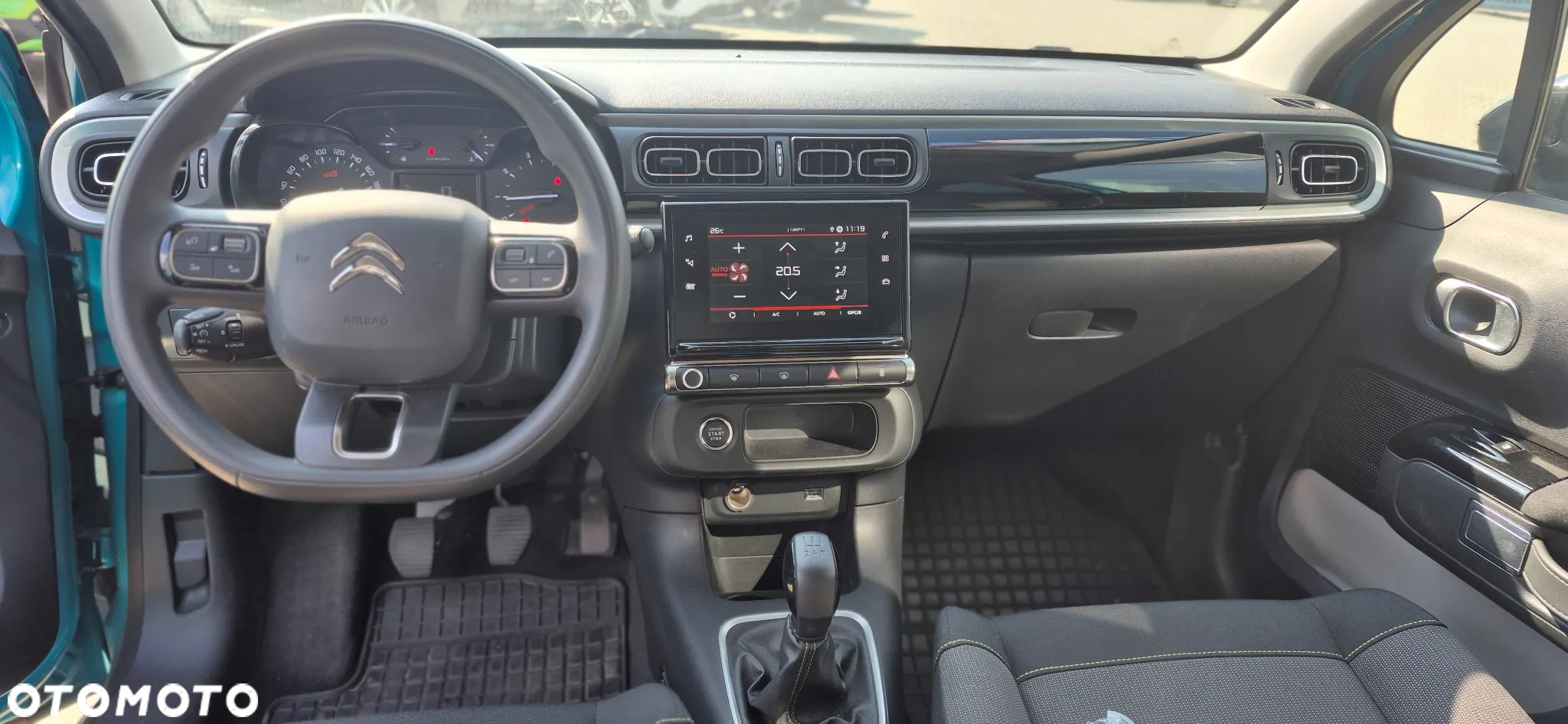 Citroën C3 1.2 PureTech Shine - 4