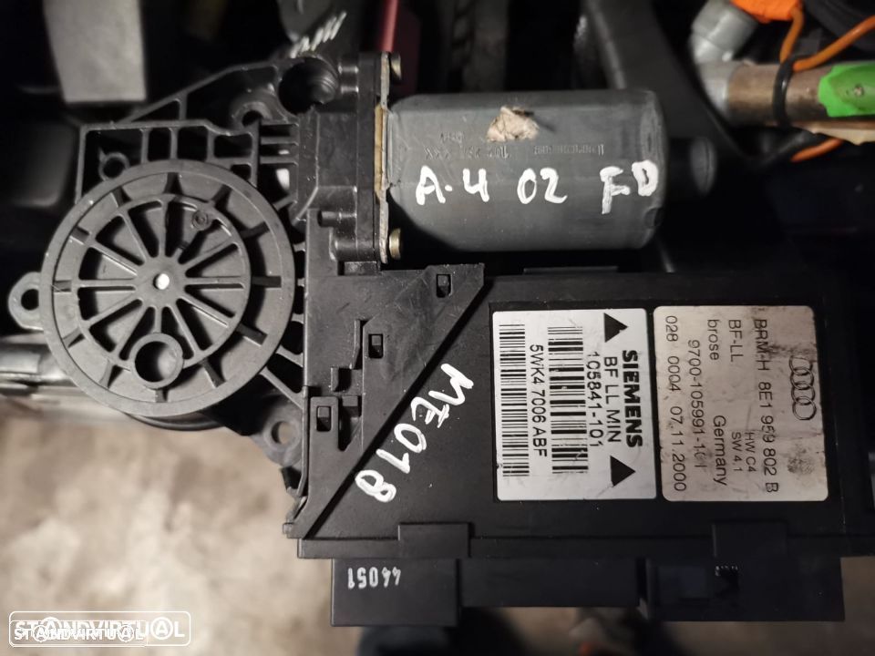 AUDI A4 B6 MOTOR DE LEVADOR  ME018 - 1