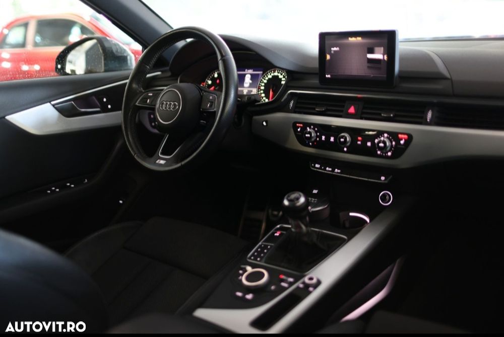 Audi A4 2.0 TDI DPF clean diesel S line Sportpaket - 19