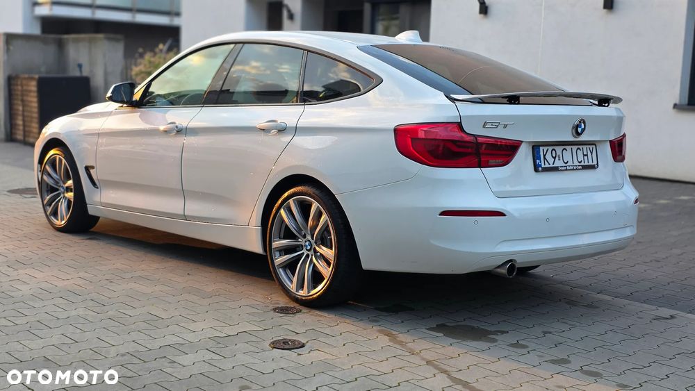 BMW Seria 3 318d Luxury Line - 6