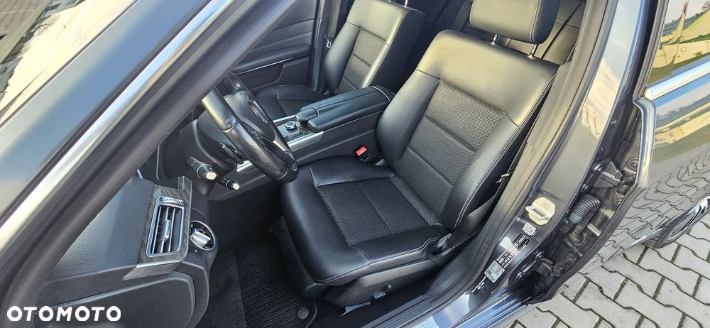 Mercedes-Benz Klasa E 250 BlueTEC 4Matic 7G-TRONIC Avantgarde - 15