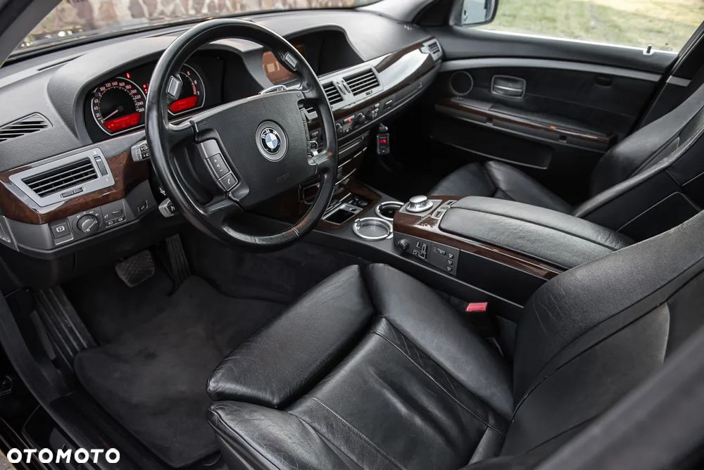 BMW Seria 7 - 15