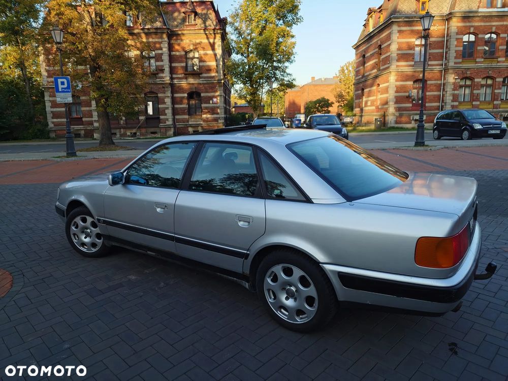 Audi 100 - 32