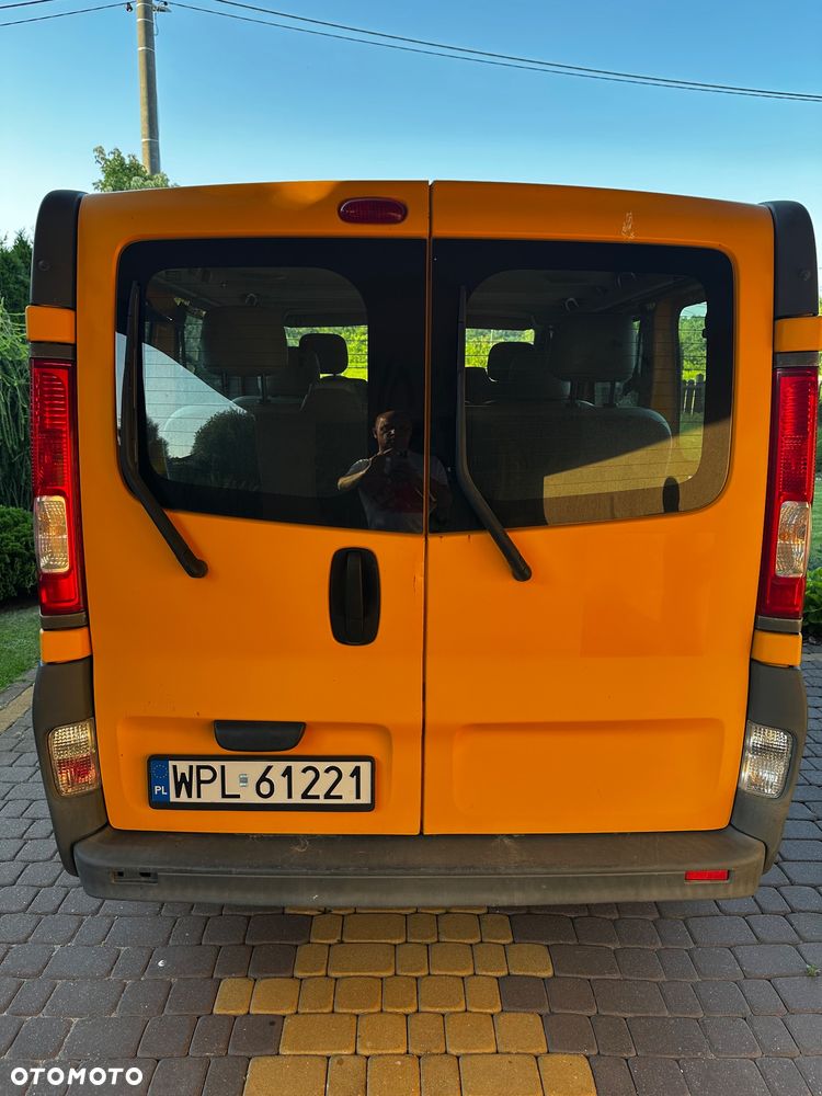 Opel Vivaro - 3