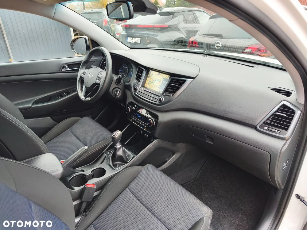 Hyundai Tucson blue 1.6 GDi 2WD Navi - 7