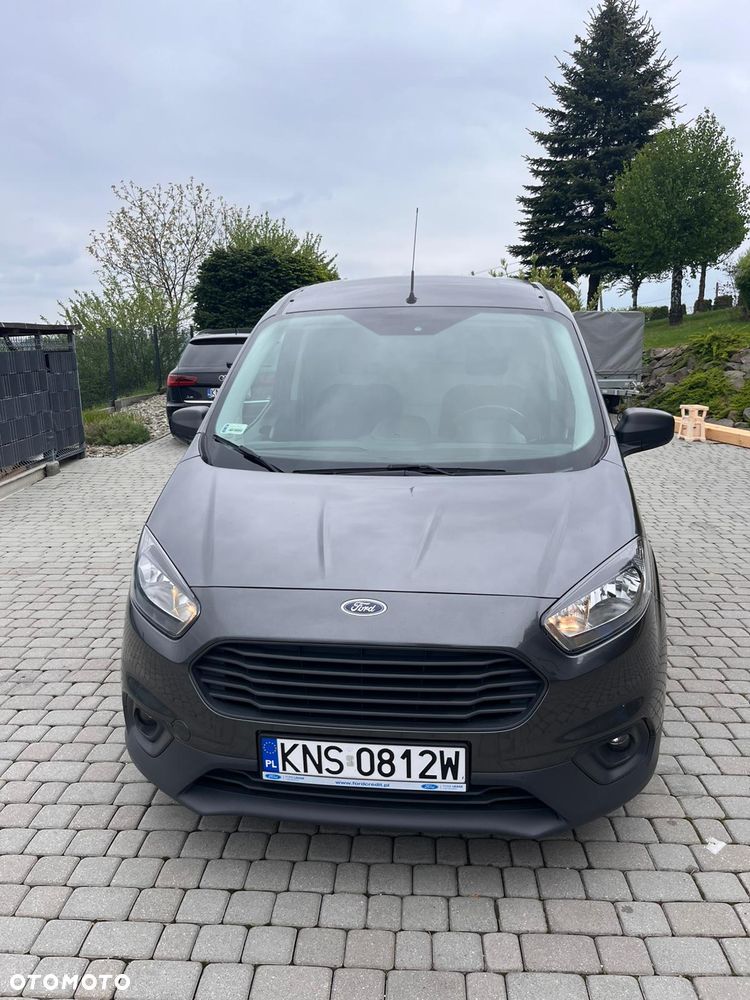 Ford Transit Courier Ambiente - 2