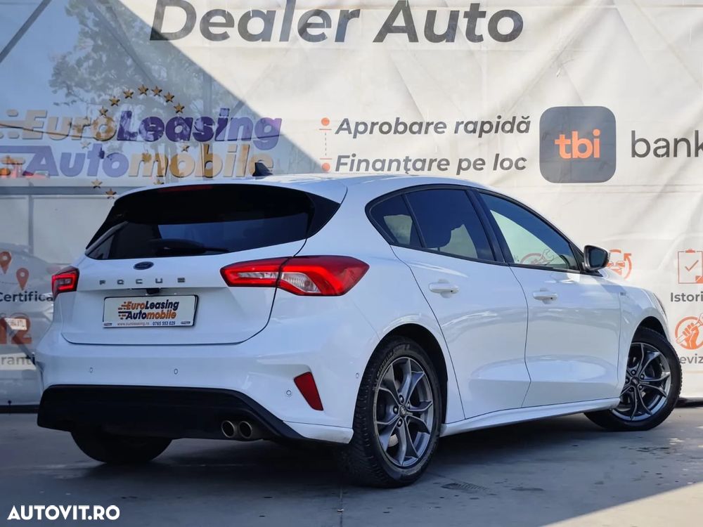 Ford Focus 1.5 Ecoboost ST-Line - 6