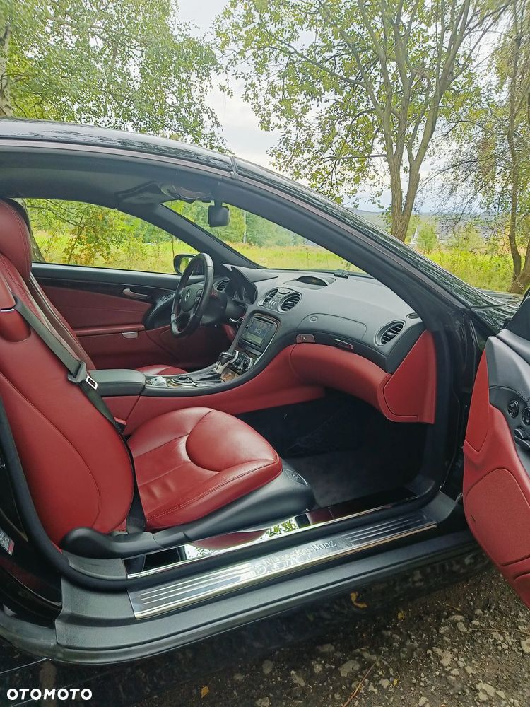 Mercedes-Benz SL - 10