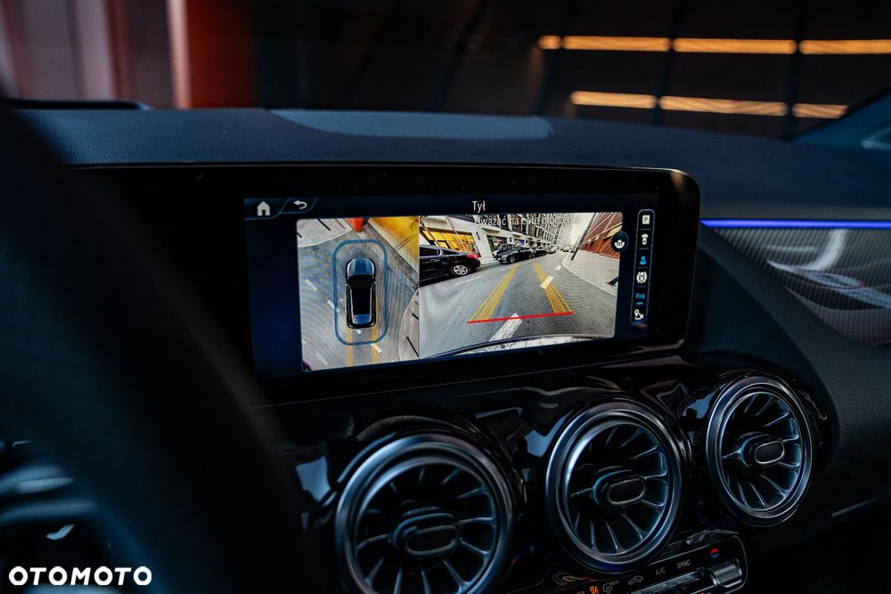 Mercedes-Benz GLA 200 mHEV AMG Line 7G-DCT - 13