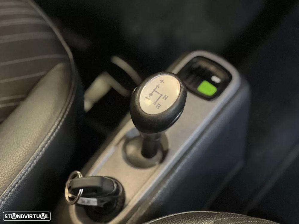 Smart ForTwo Coupé 1.0 mhd Passion 71 Softouch - 42