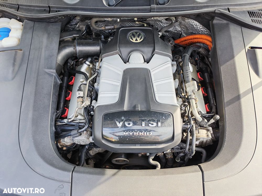 Volkswagen Touareg 3.0 V6 TFSI - 8
