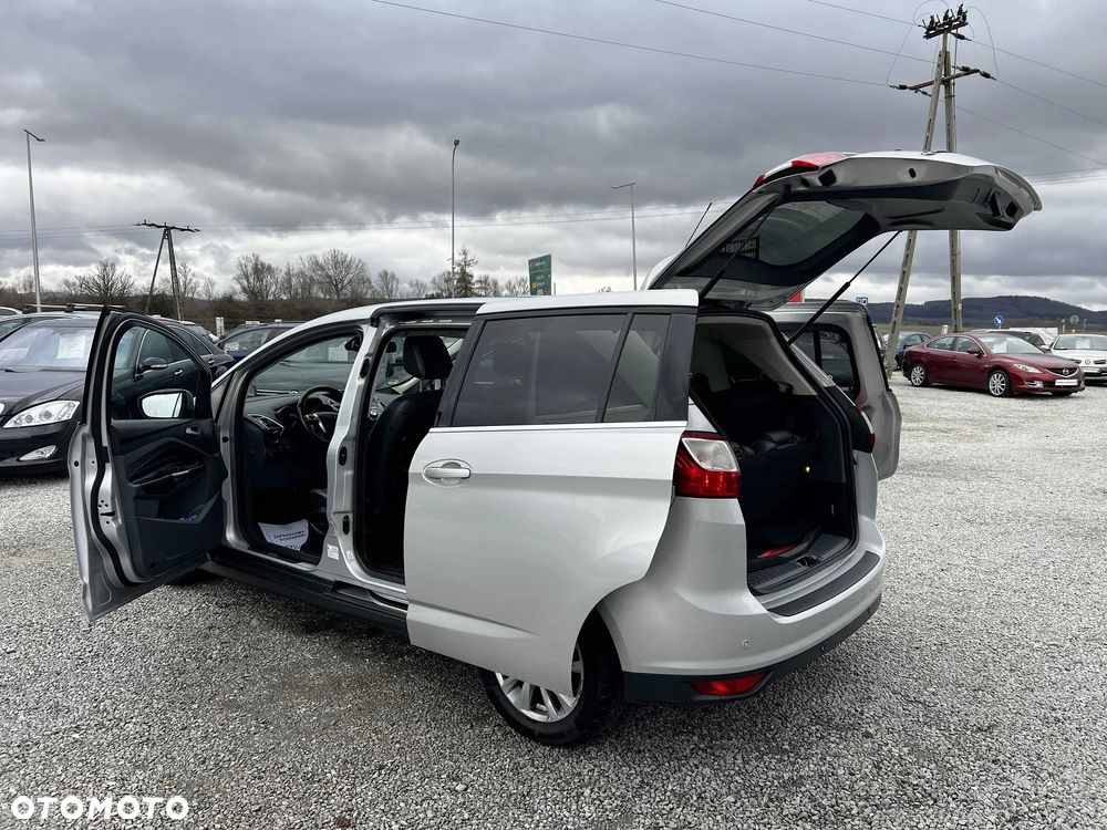 Ford Grand C-MAX 2.0 TDCi Titanium - 11