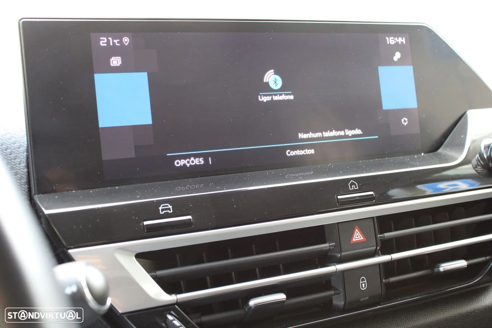 Citroën C4 PureTech 130 Stop&Start EAT8 SHINE - 23