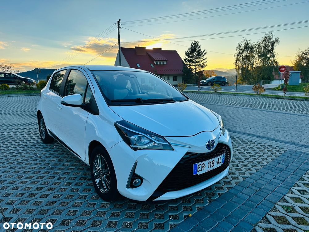 Toyota Yaris 1.5 VVT-i Selection - 4
