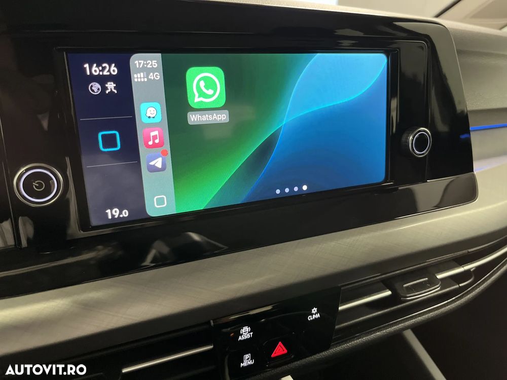 Volkswagen Golf - 24