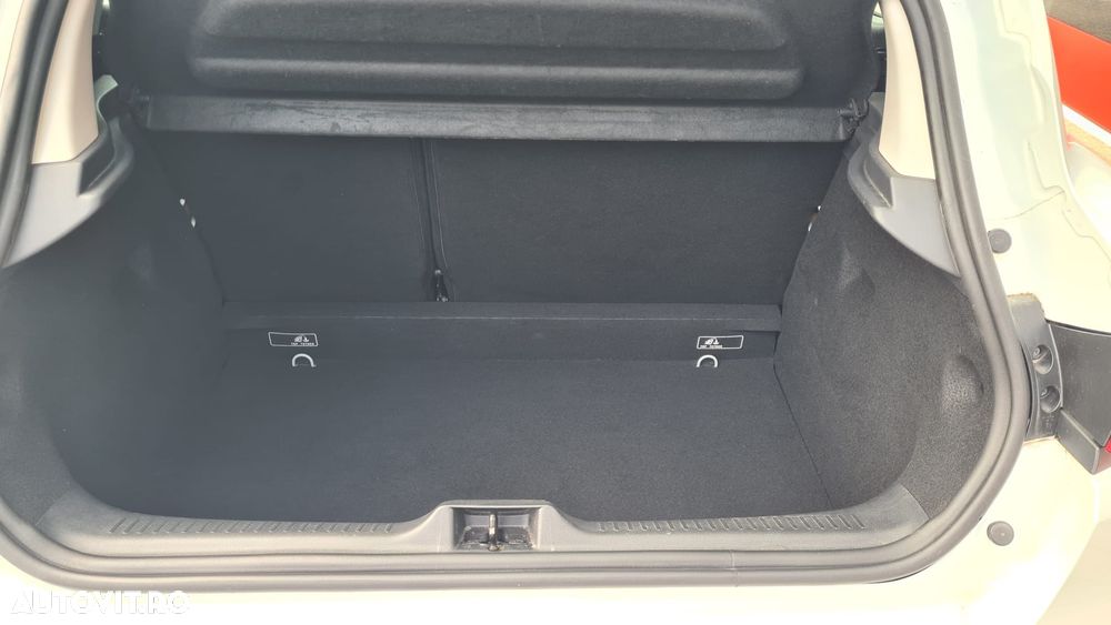 Renault Clio TCe Life - 11