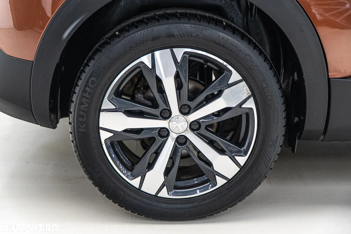 Peugeot 3008 1.2 PureTech Turbo S&S EAT6 Allure - 40