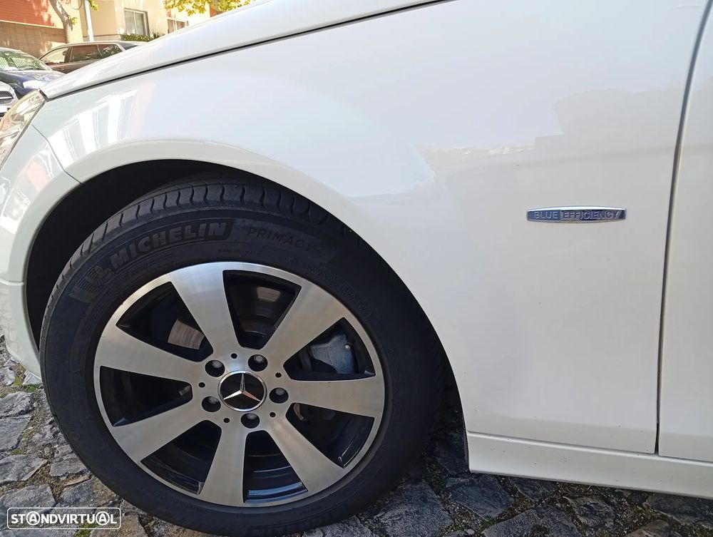 Mercedes-Benz C 180 CDi Avantgarde BlueEfficiency - 5