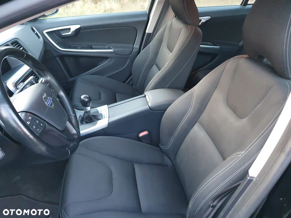 Volvo V60 - 10