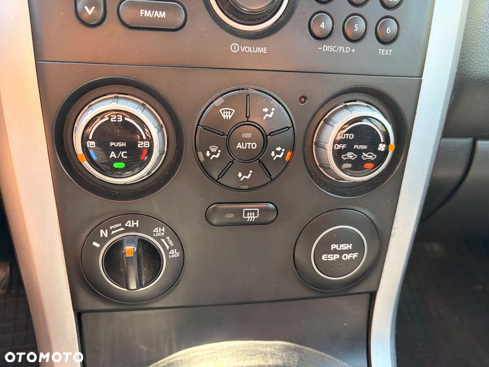 Suzuki Grand Vitara 1.9 DDiS Comfort+ DPF - 17