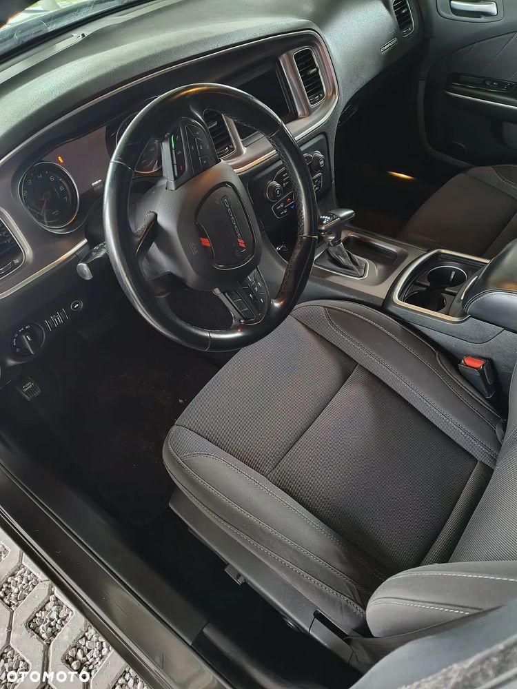 Dodge Charger - 28