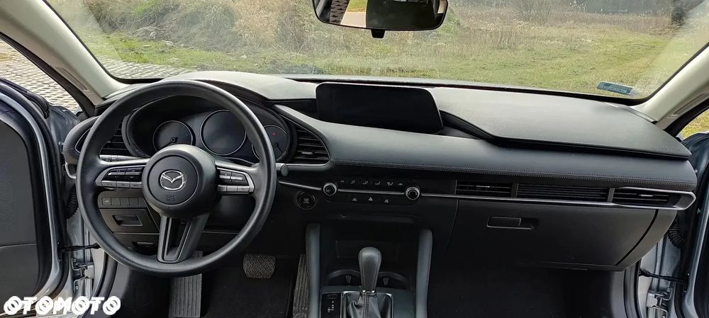 Mazda 3 - 11
