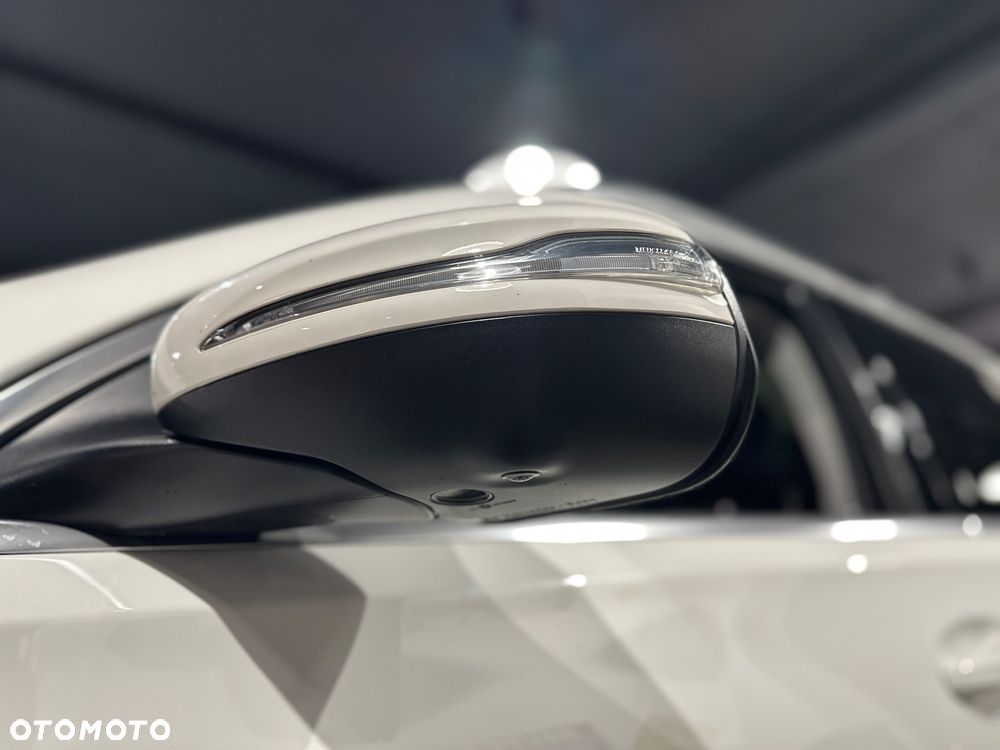 Mercedes-Benz GLE - 14