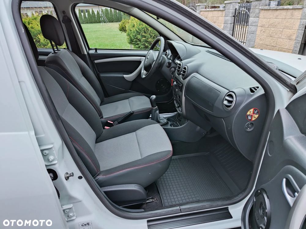 Dacia Duster 1.6 16V 105 4x2 Essentiel - 26