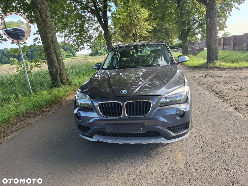 BMW X1 sDrive18d xLine - 17