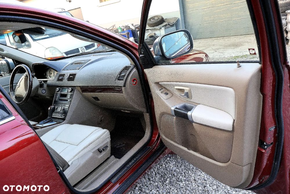 Volvo XC 90 - 23