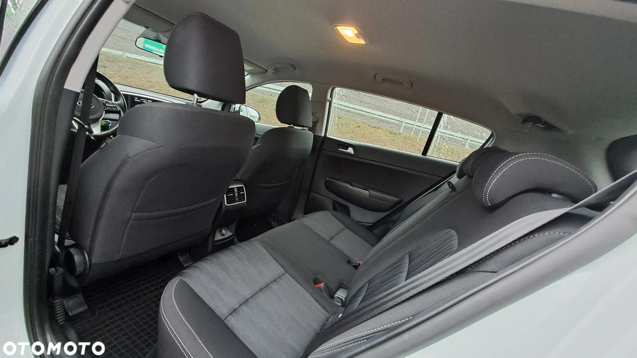 Kia Sportage 1.6 T-GDI M 2WD DCT - 31