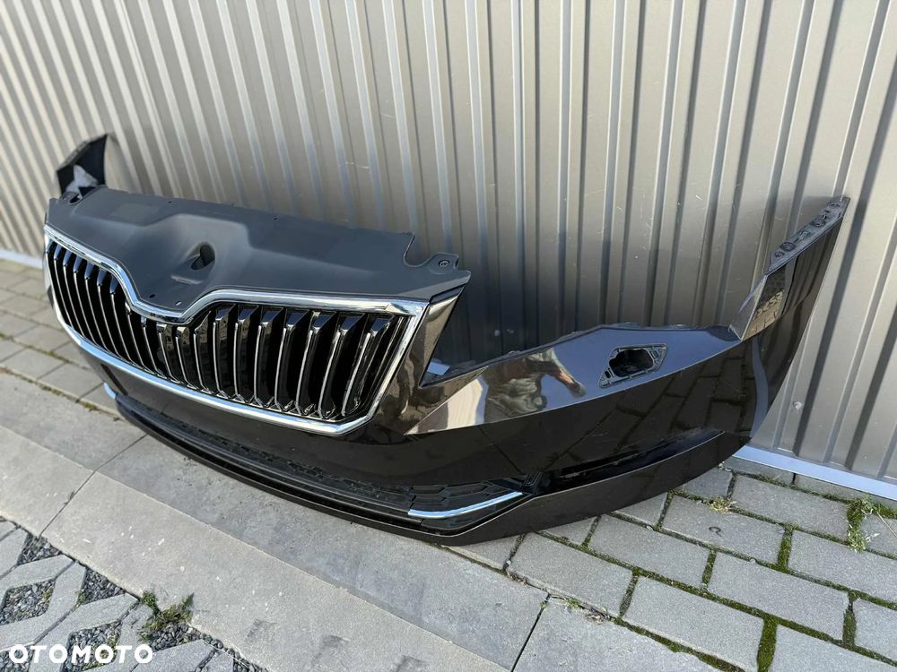 Skoda SuperB III Zderzak Przód Przedni Kompletny 2015-19 LF8V pod Spryski - 3