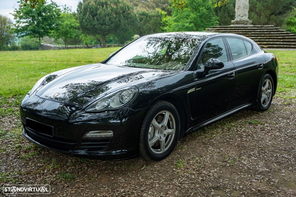 Porsche Panamera 3.0 V6 - 1