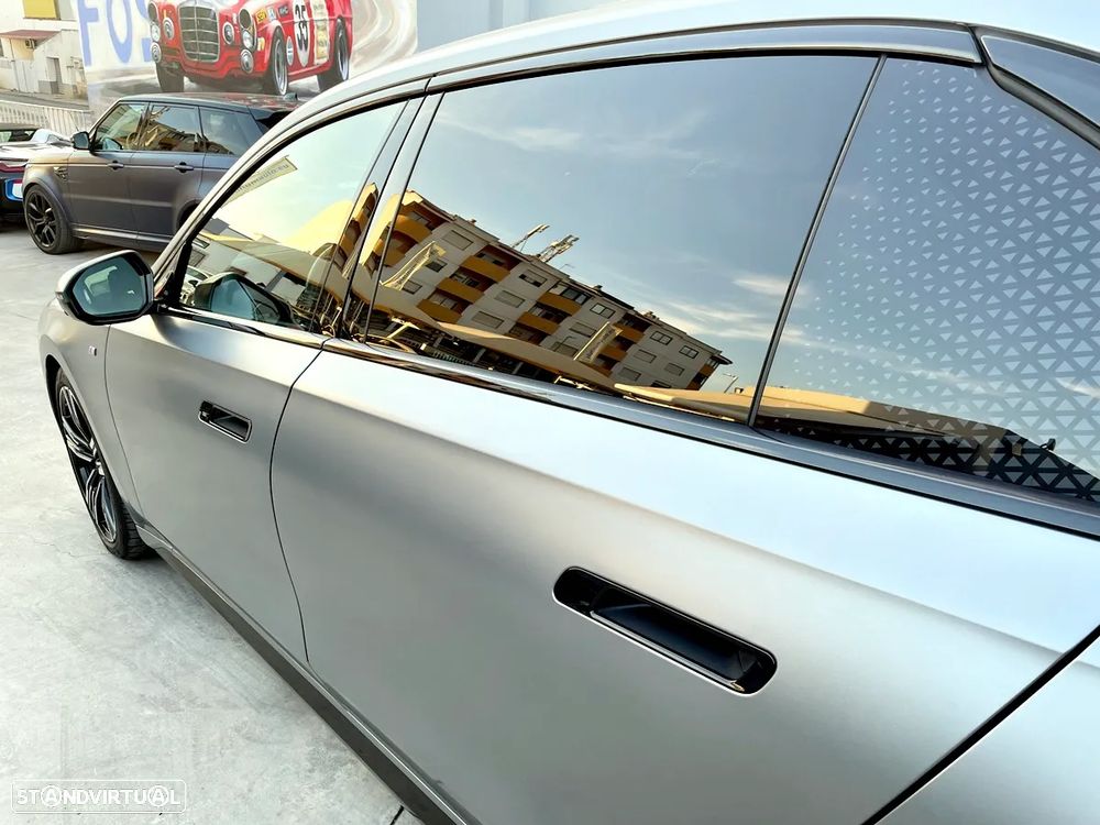 BMW 740 d xDrive Pack Desportivo M - 52