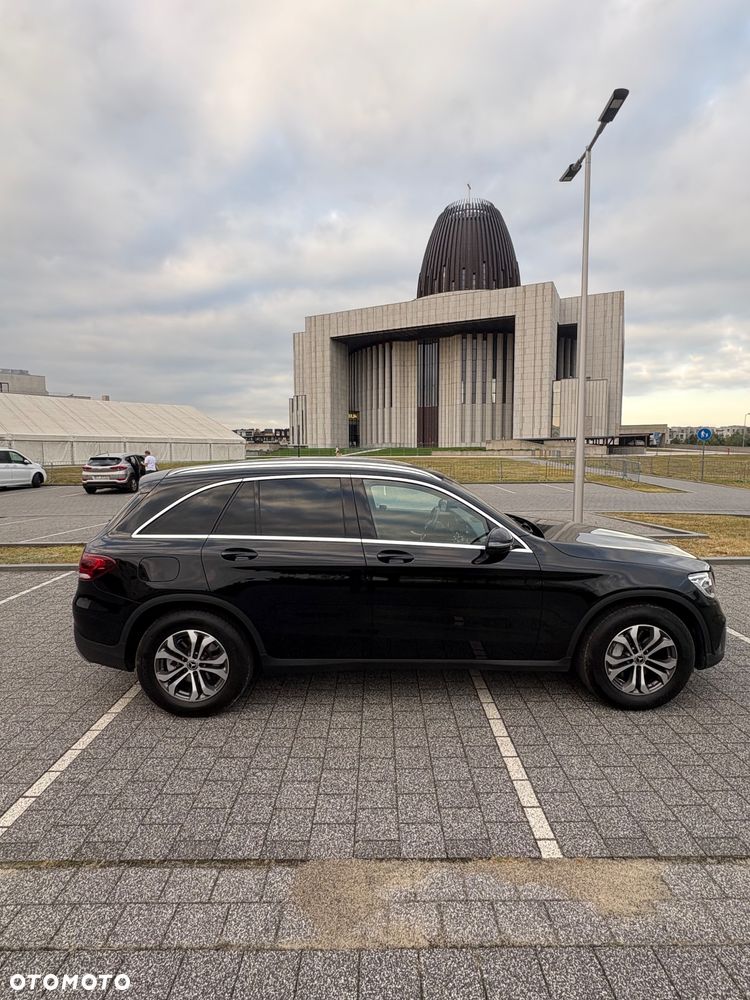 Mercedes-Benz GLC 200 - 6