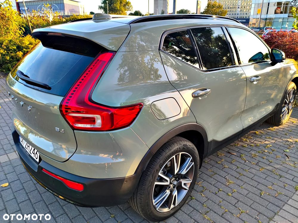 Volvo XC 40 B4 Ultra Black Edition - 10